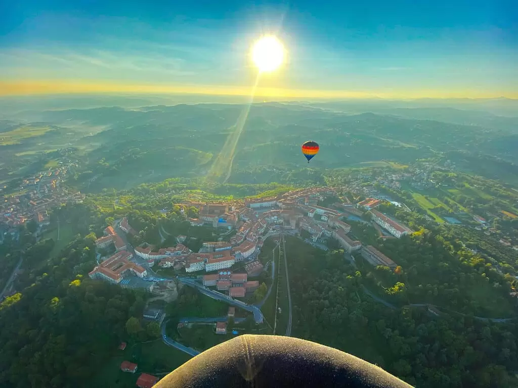 How much does a hot air balloon ride cost?